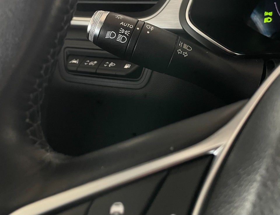 Renault Captur 1,6 E-Tech Intens 5d