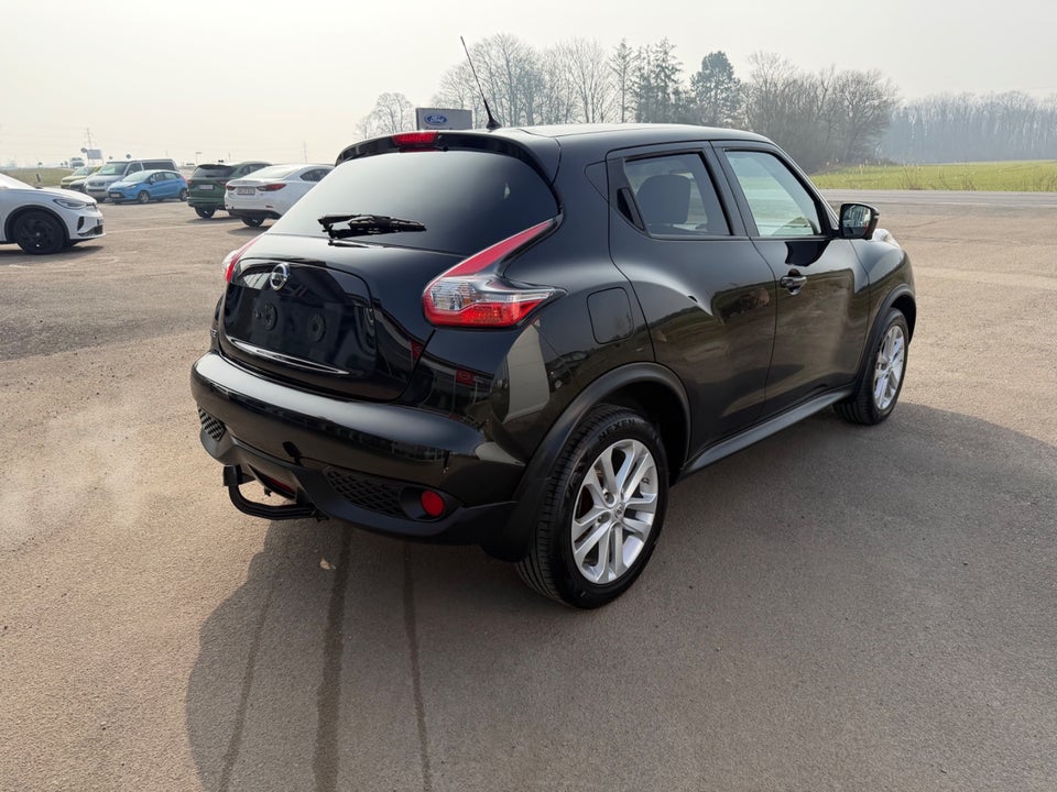 Nissan Juke 1,6 Acenta 5d