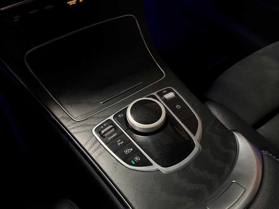 Mercedes C220 d 2,0 AMG Line Night Edition stc. aut. 5d