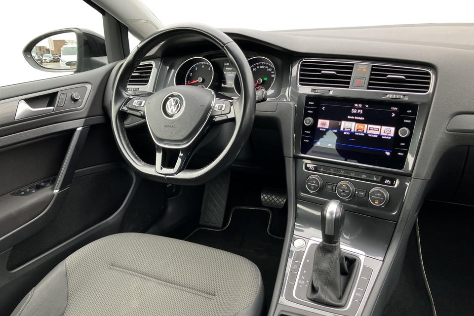 VW Golf VII 1,5 TSi 150 Comfortline Connect Variant DSG 5d