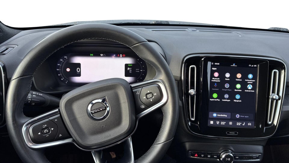Volvo XC40 P6 ReCharge Plus 5d