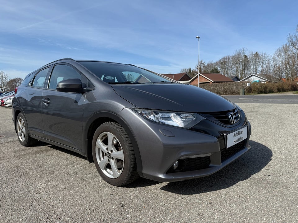 Honda Civic 1,8 i-VTEC Comfort Tourer 5d