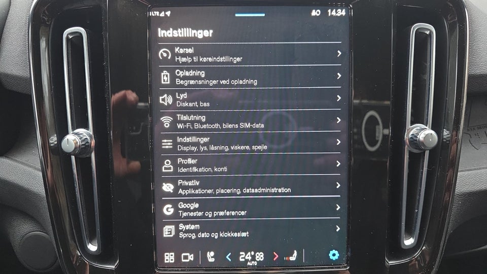 Volvo XC40 P6 ReCharge Plus 5d