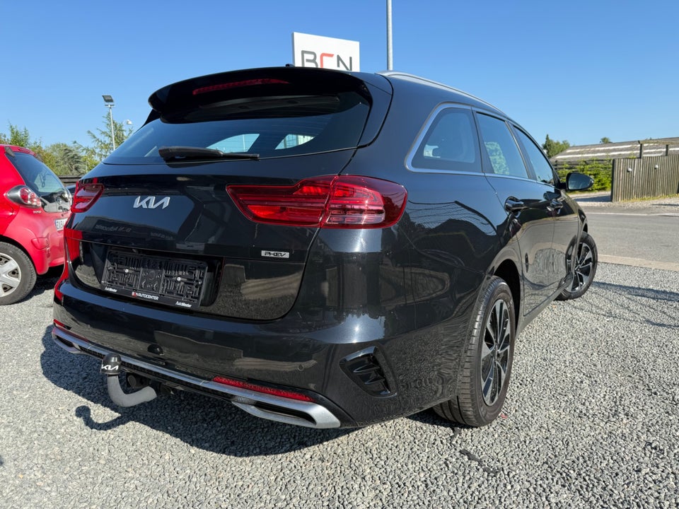 Kia Ceed 1,6 PHEV Prestige SW DCT 5d