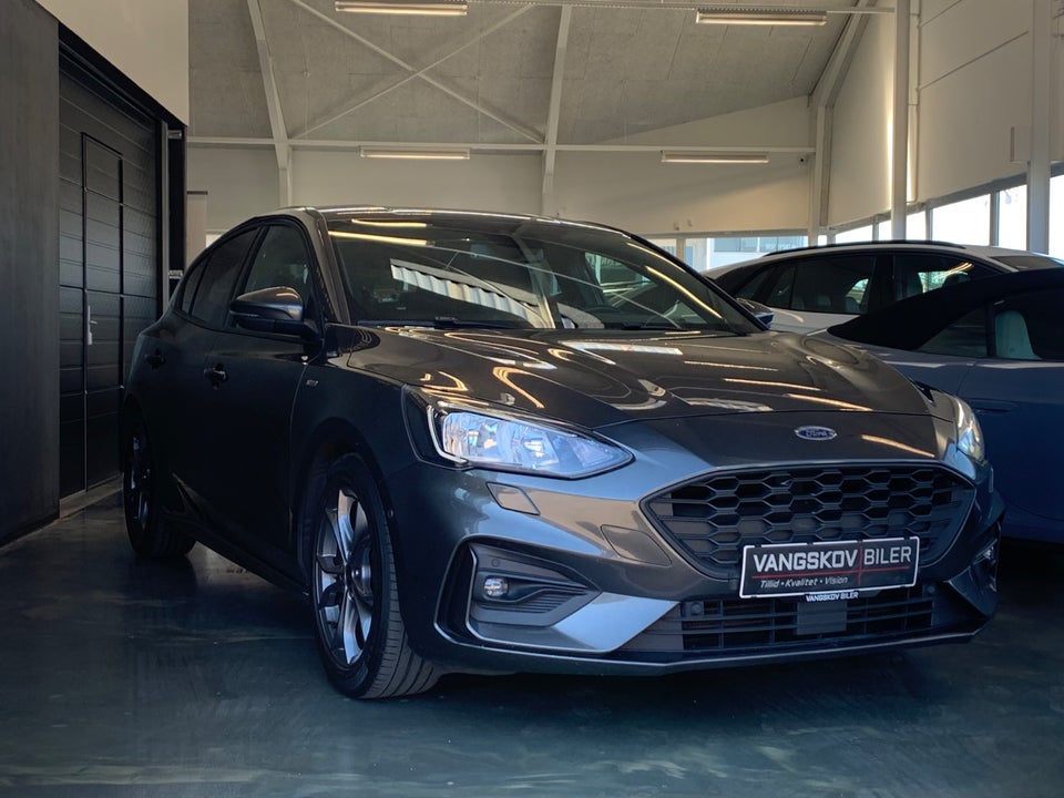 Ford Focus 1,0 EcoBoost ST-Line 5d