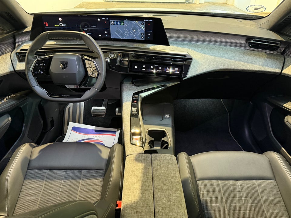 Peugeot e-5008 77 GT Pack 7prs 5d