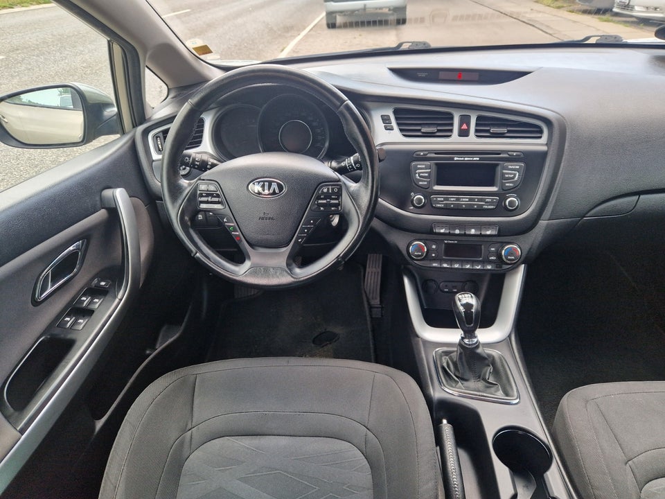 Kia Ceed 1,6 CRDi 128 Active+ SW 5d