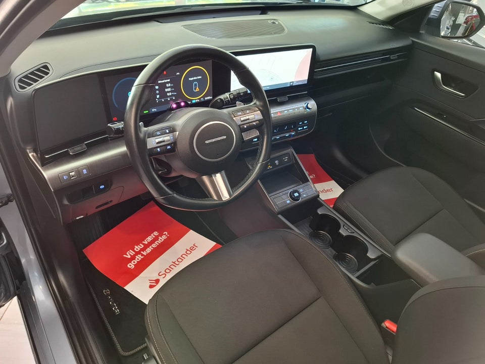 Hyundai Kona 48 EV Essential 5d