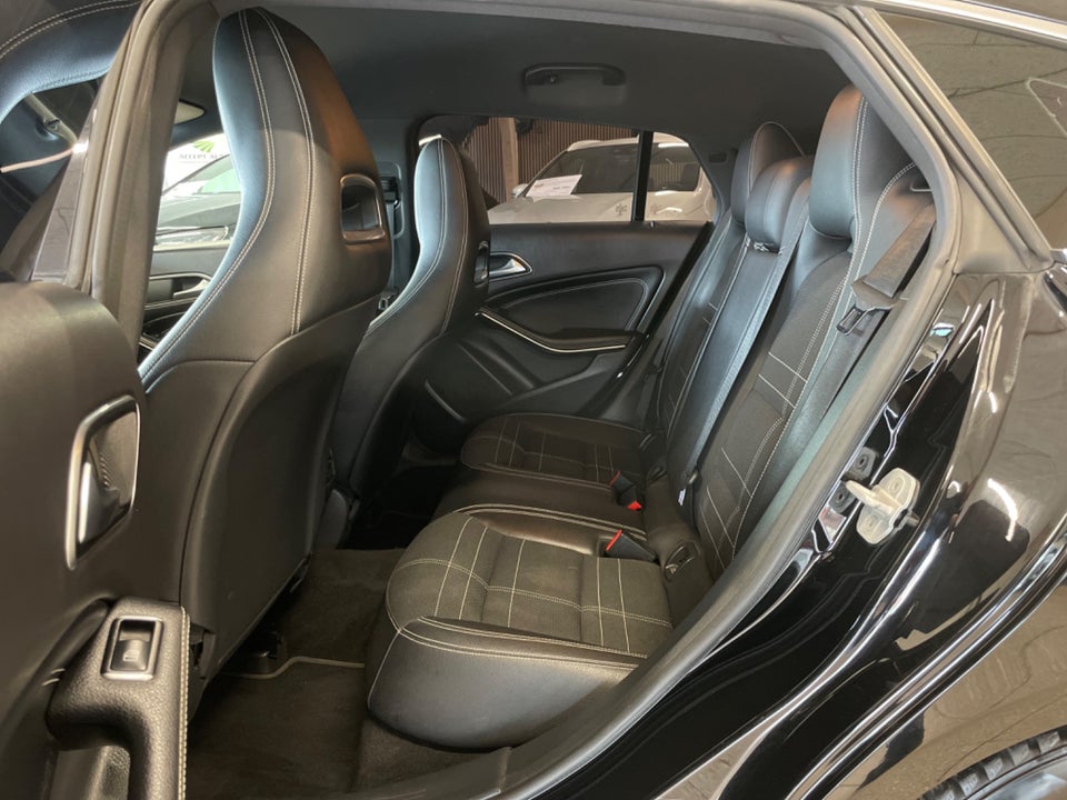 Mercedes CLA200 2,2 CDi Urban Shooting Brake 5d