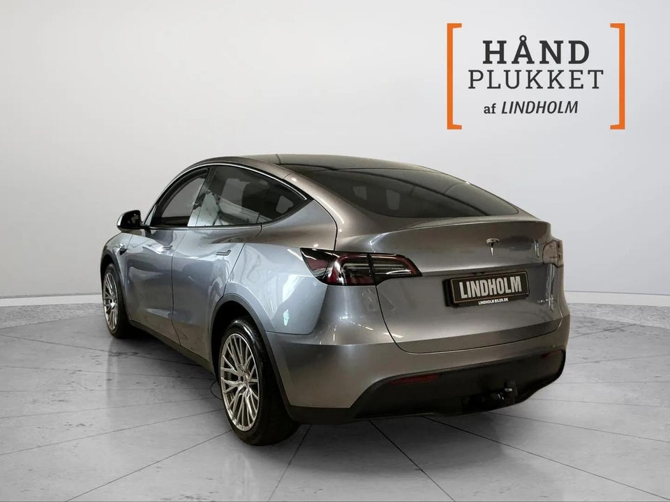 Tesla Model Y Long Range AWD 5d