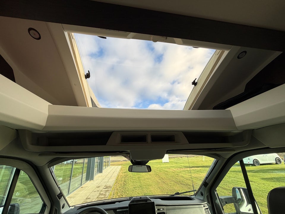 Ford Benimar 2,0 Tessoro 497 3d