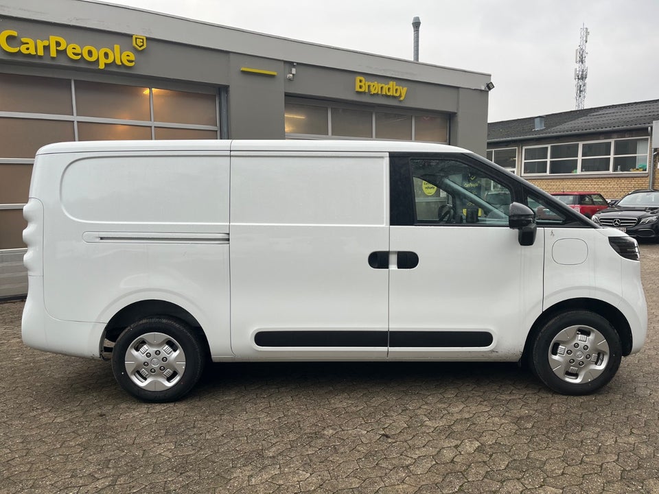 Maxus e-Deliver 5 64 L1H1