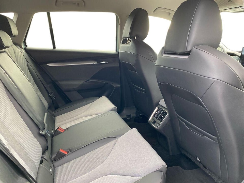 Skoda Enyaq 80 iV 5d