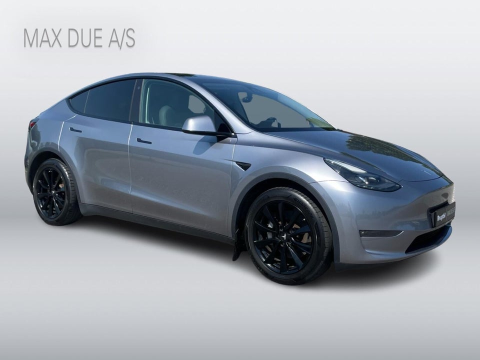 Tesla Model Y Long Range AWD 5d