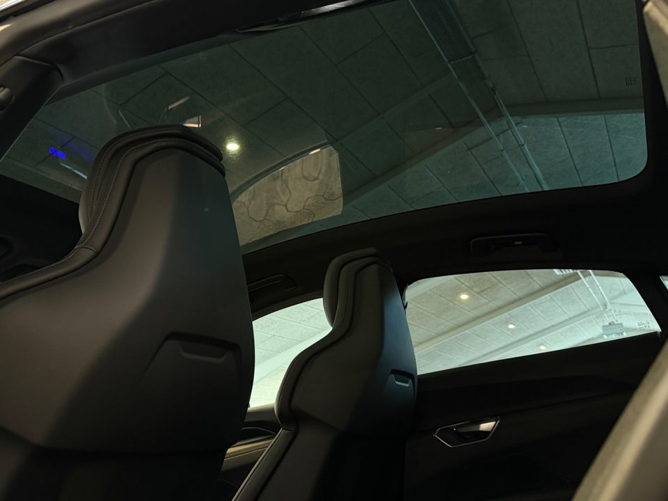 Audi e-tron GT quattro 4d