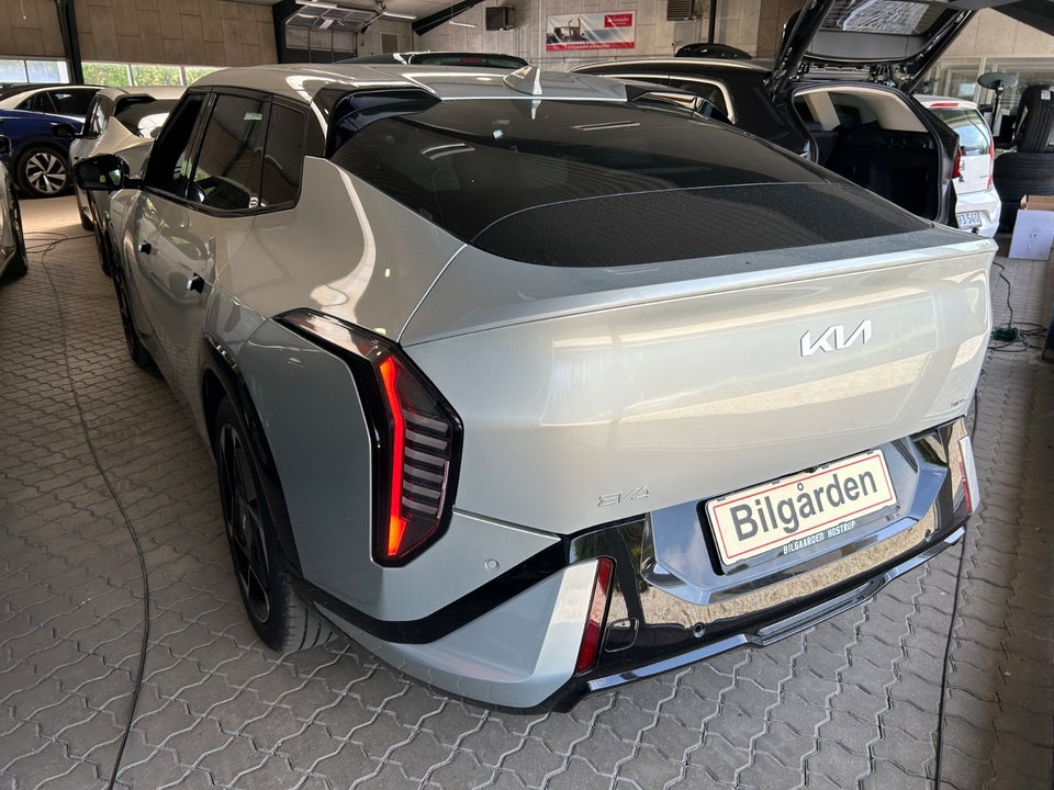 Kia EV4 81 Long Range GT-Line Fastback 4d