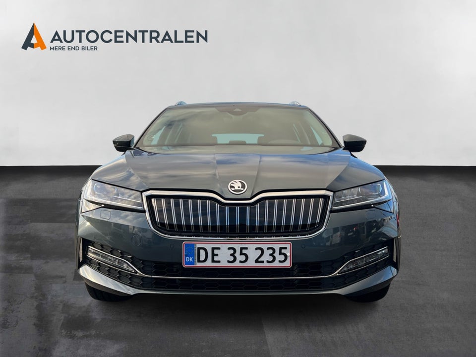 Skoda Superb 1,4 TSi iV Business Executive Combi DSG 5d