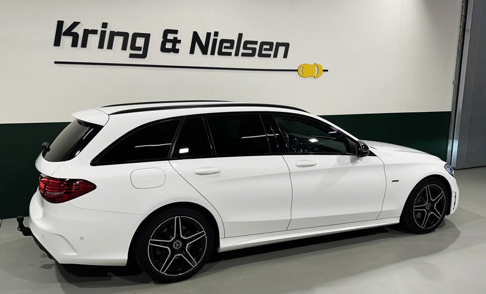 Mercedes C220 d 2,0 AMG Line Night Edition stc. aut. 5d
