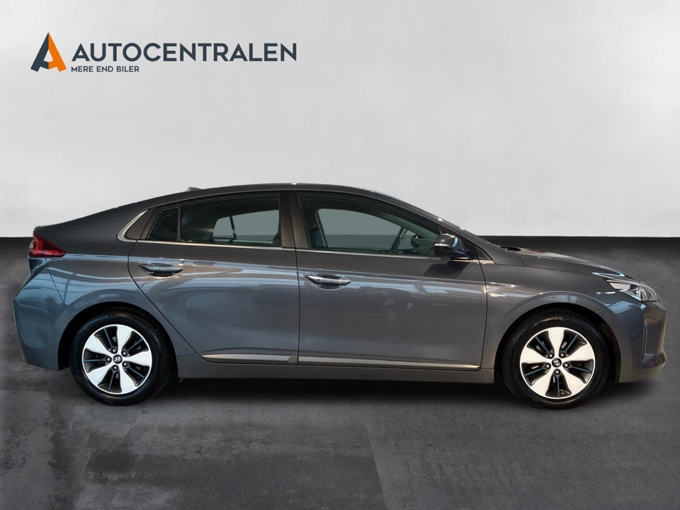 Hyundai Ioniq 1,6 PHEV Premium DCT 5d