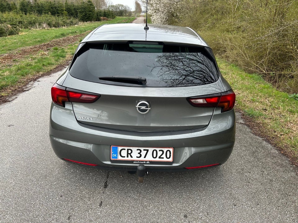 Opel Astra 1,5 D 105 Edition 5d