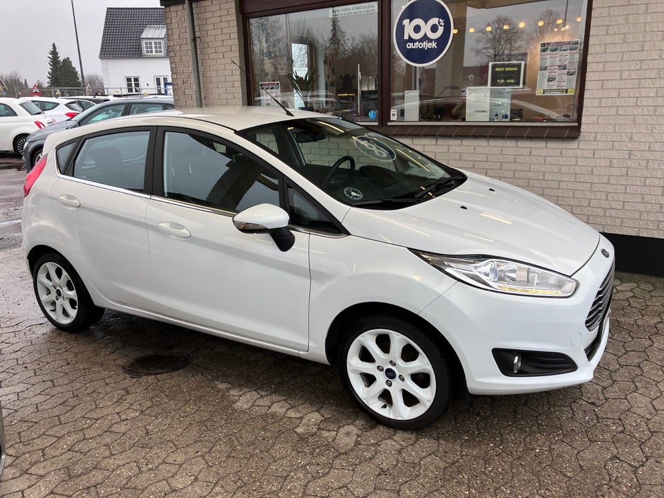 Ford Fiesta 1,0 SCTi 140 Titanium 5d