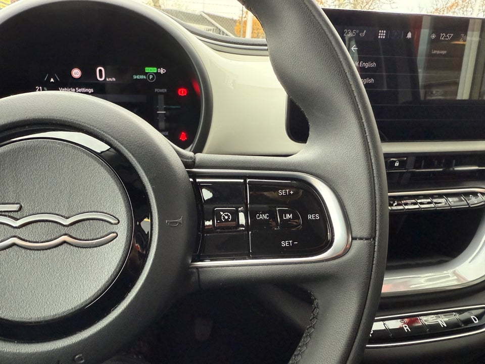 Fiat 500e 42 Icon Pack Cabrio 2d