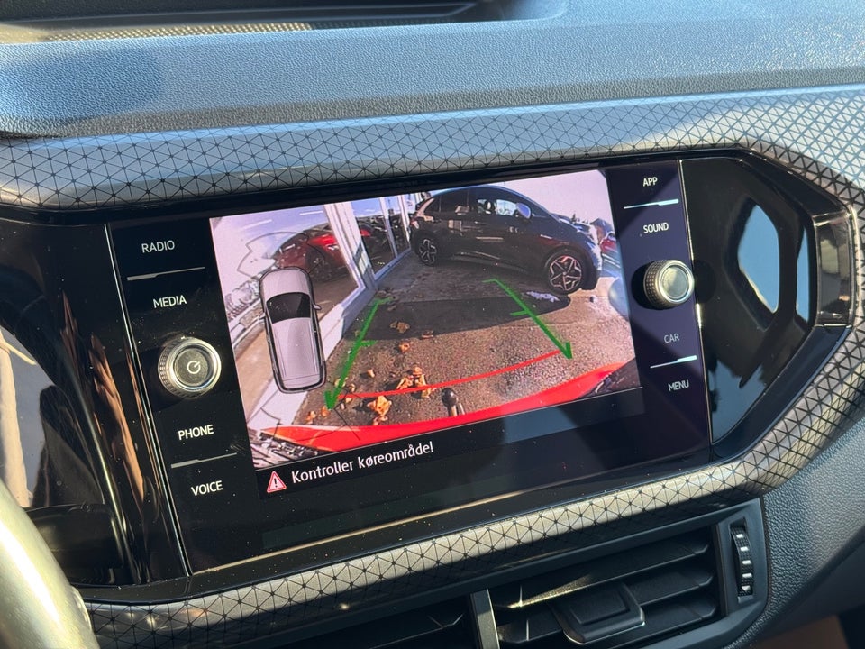 VW T-Cross 1,6 TDi 95 Style+ DSG 5d