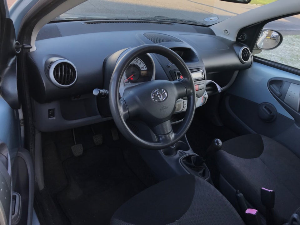 Toyota Aygo 1,4 D Plus 5d