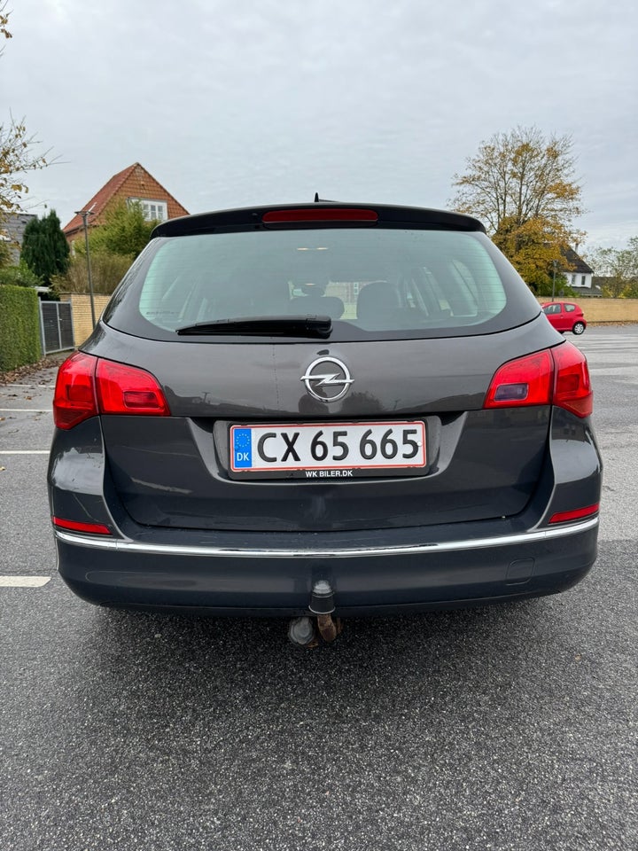 Opel Astra 1,6 CDTi 110 Sport Sports Tourer eco 5d