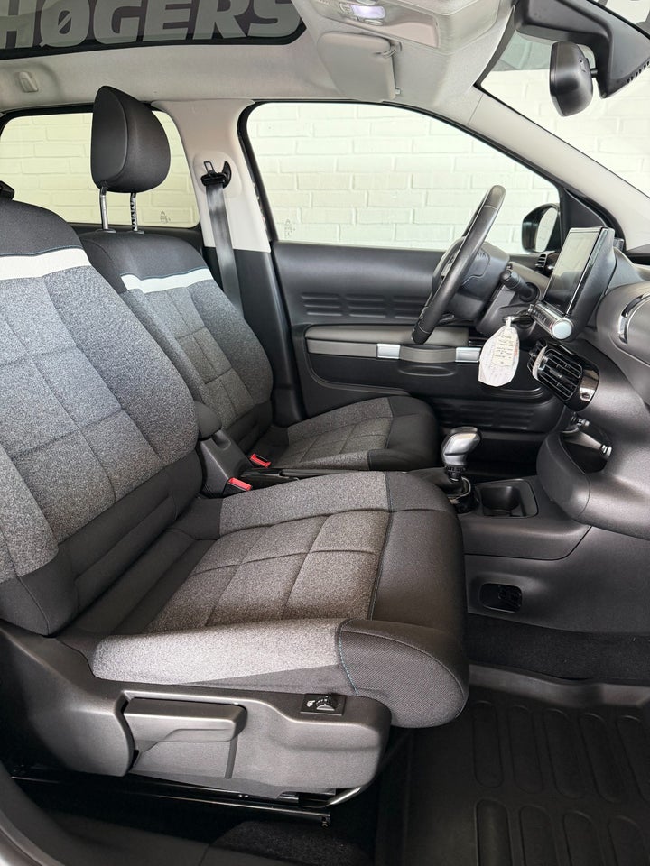 Citroën C4 Cactus 1,2 PureTech 110 SkyLine EAT6 5d