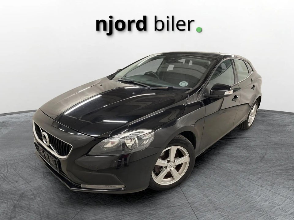 Volvo V40 2,0 D2 120 Kinetic 5d