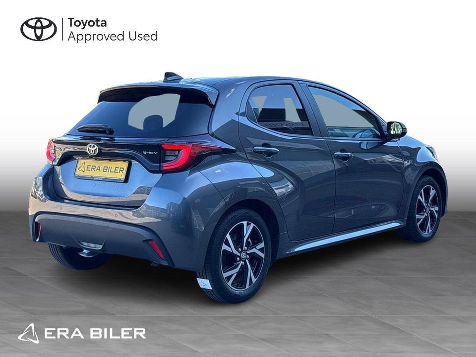 Toyota Yaris 1,5 Hybrid Style e-CVT Van 5d
