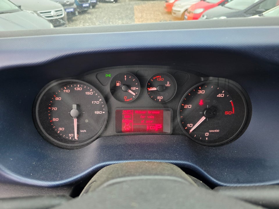 Iveco Daily 3,0 35S18 Alukasse m/lift AG8
