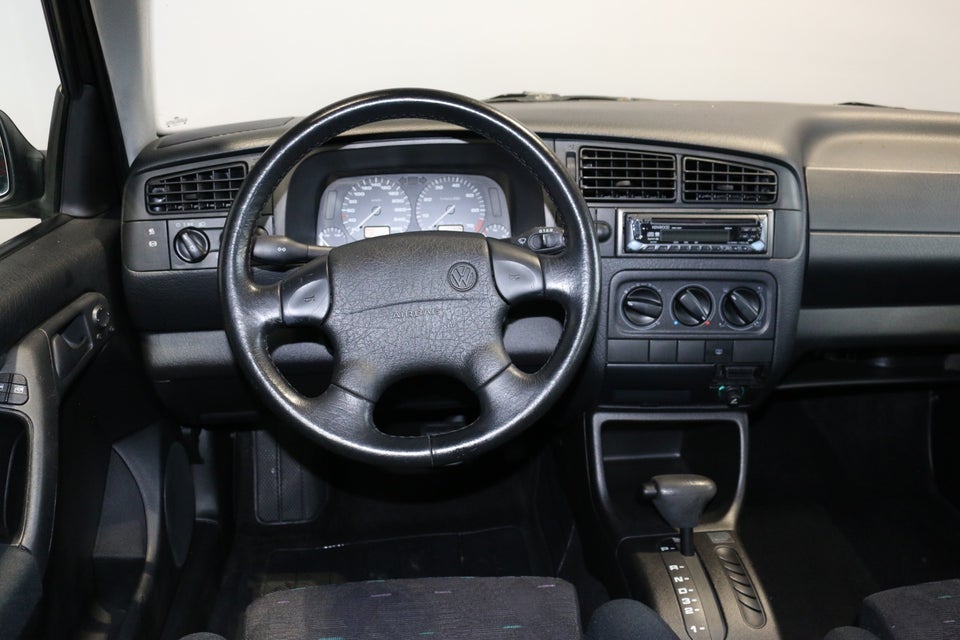 VW Golf III 2,8 VR6 aut. 3d