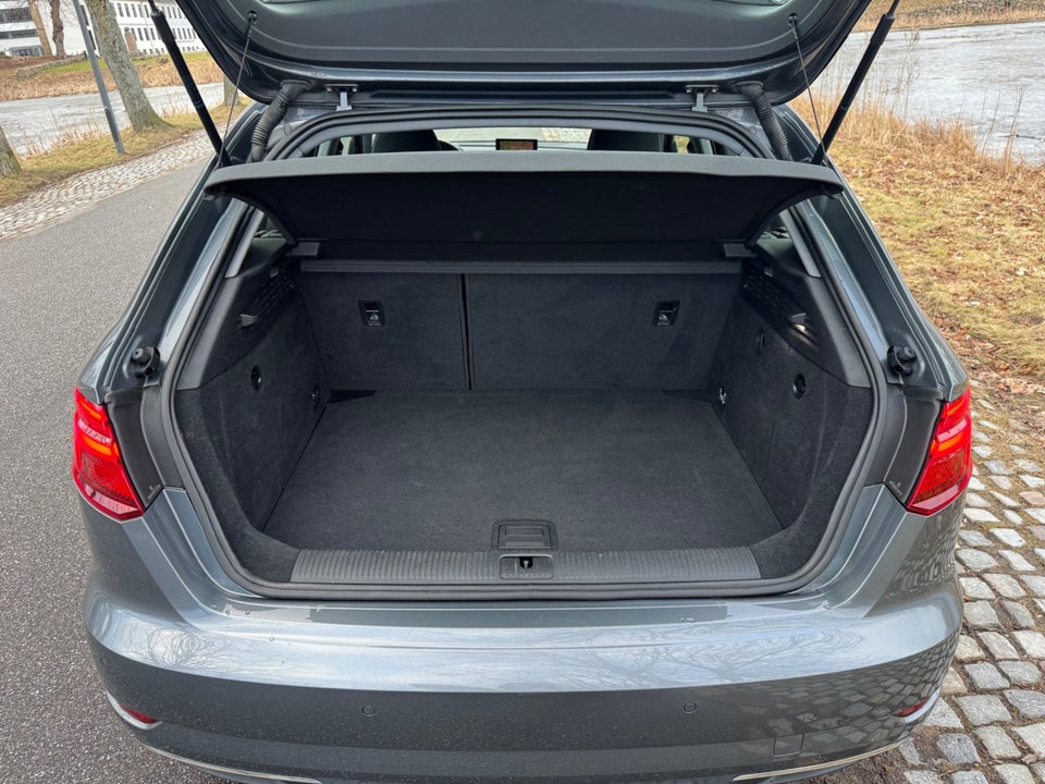 Audi A3 1,4 e-tron Sport Sportback S-tr. 5d