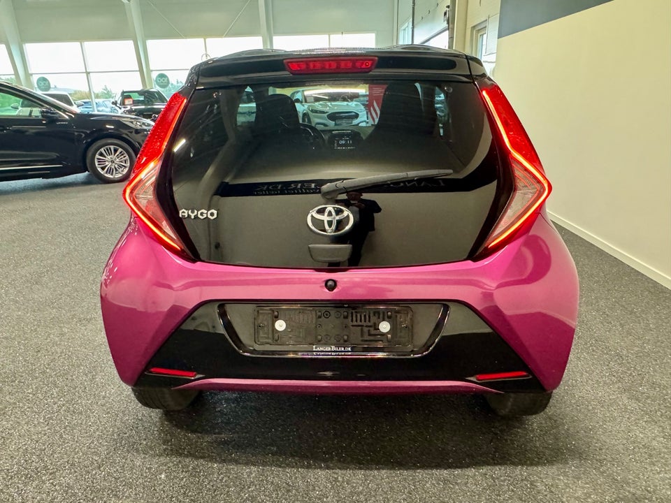 Toyota Aygo 1,0 VVT-i x-cite 5d