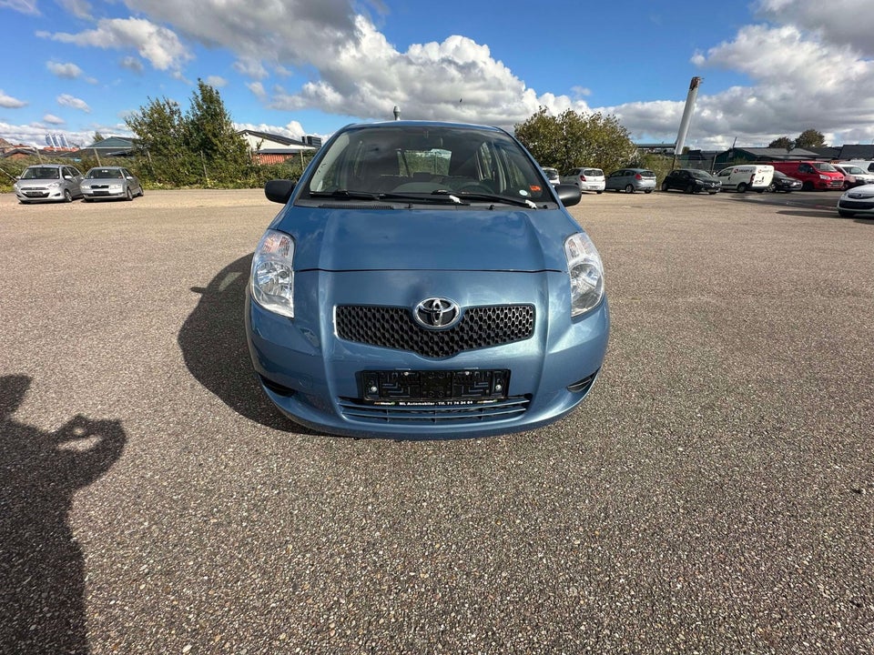 Toyota Yaris 1,3 Luna 5d