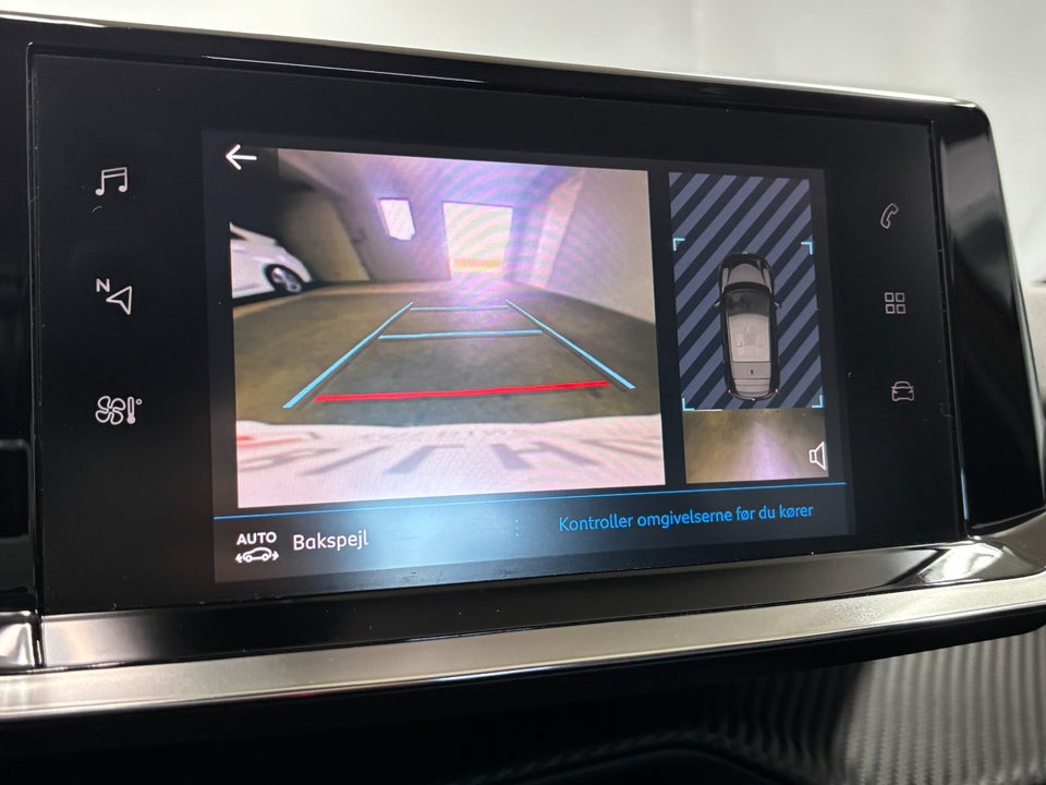 Peugeot 208 1,2 PureTech 100 Allure Sky 5d