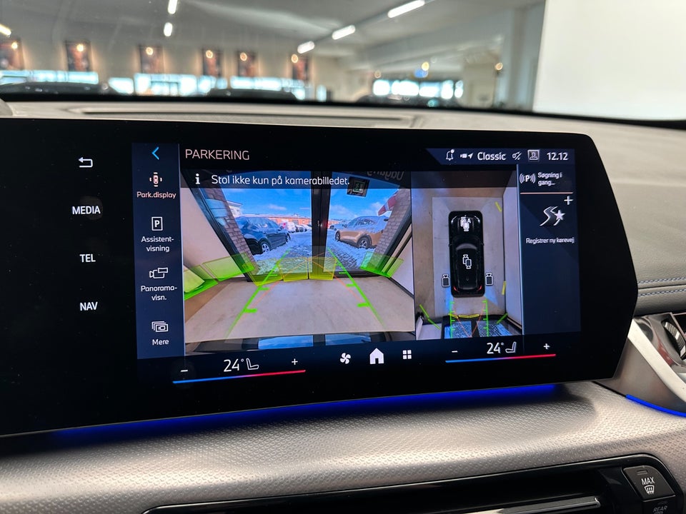 BMW iX1 eDrive20 M-Sport Pro 5d