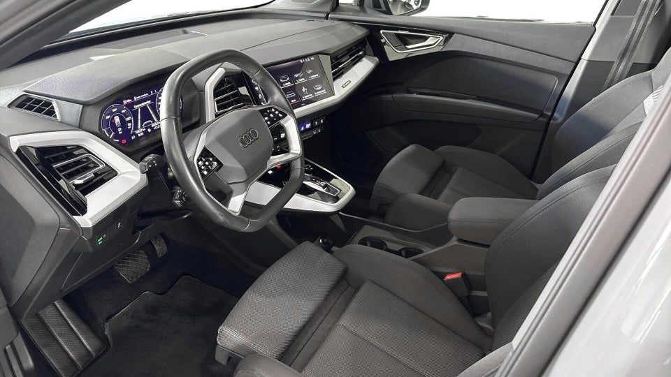 Audi Q4 e-tron 45 Attitude quattro 5d