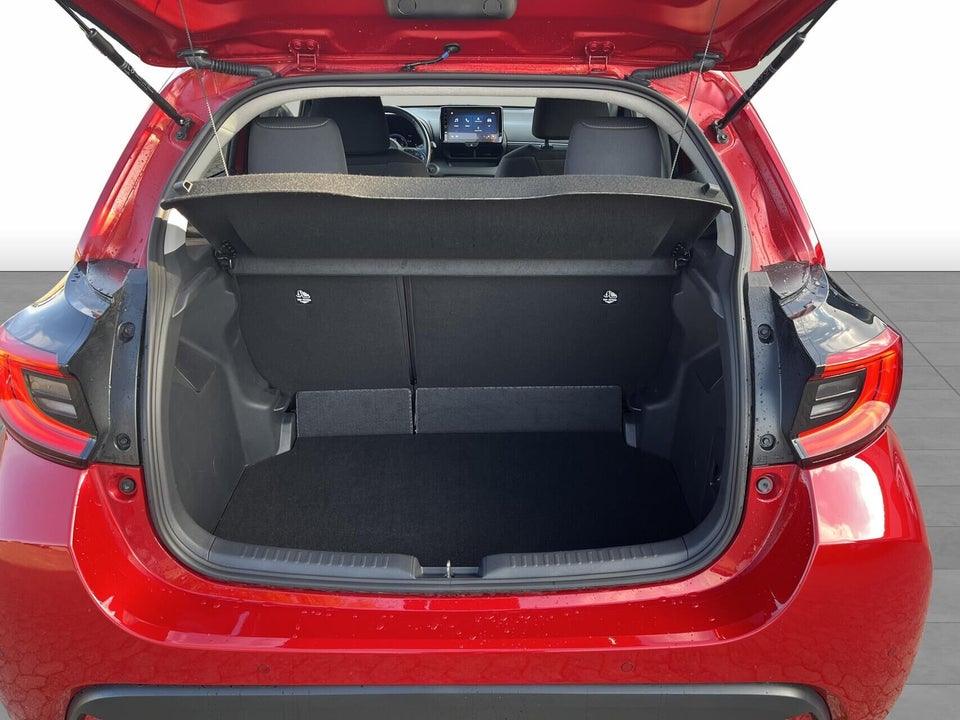 Toyota Yaris 1,5 Hybrid Style e-CVT 5d