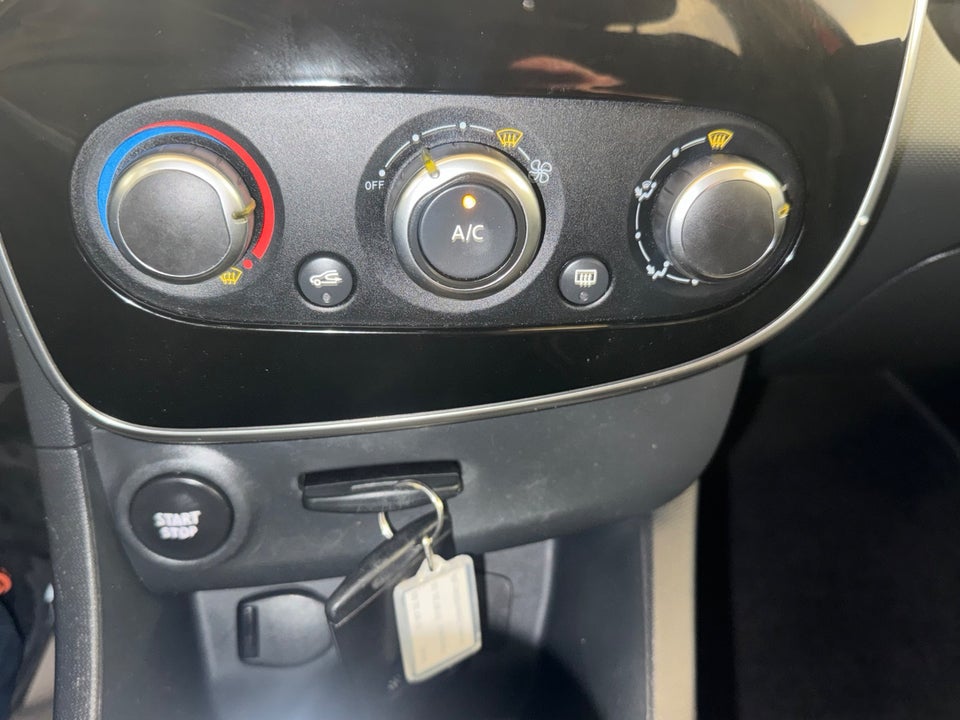 Renault Clio IV 1,5 dCi 75 Authentique 5d