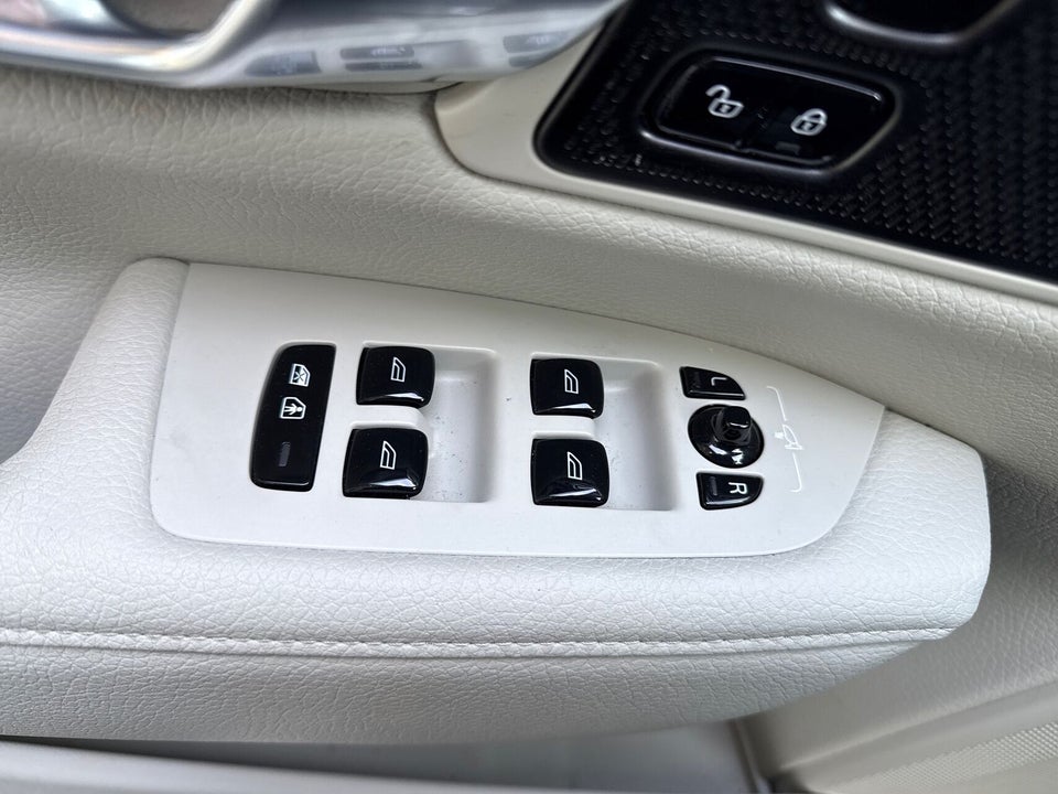 Volvo V90 2,0 T6 ReCharge Inscription aut. AWD 5d