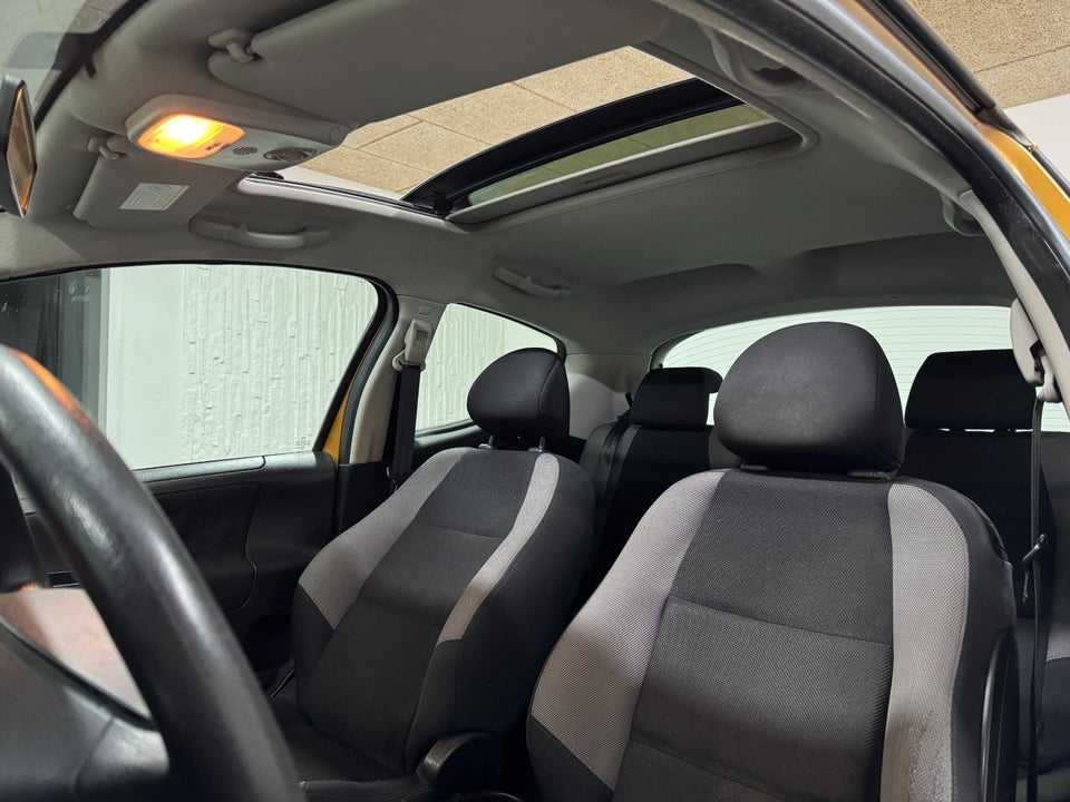 Peugeot 207 1,6 HDi 109 Premium 3d