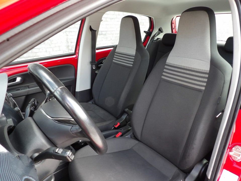 VW Up! 1,0 MPi 60 Move Up! BMT 5d