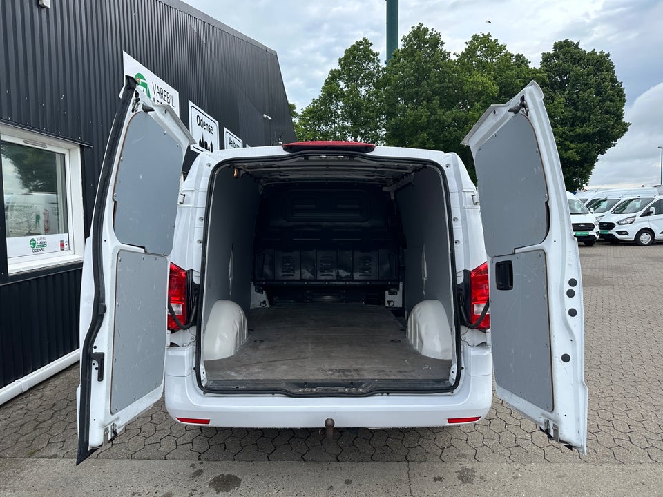 Mercedes Vito 114 2,0 CDi Complete aut. L RWD