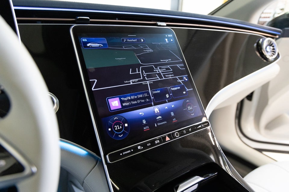 Mercedes EQE300 AMG Line 4d