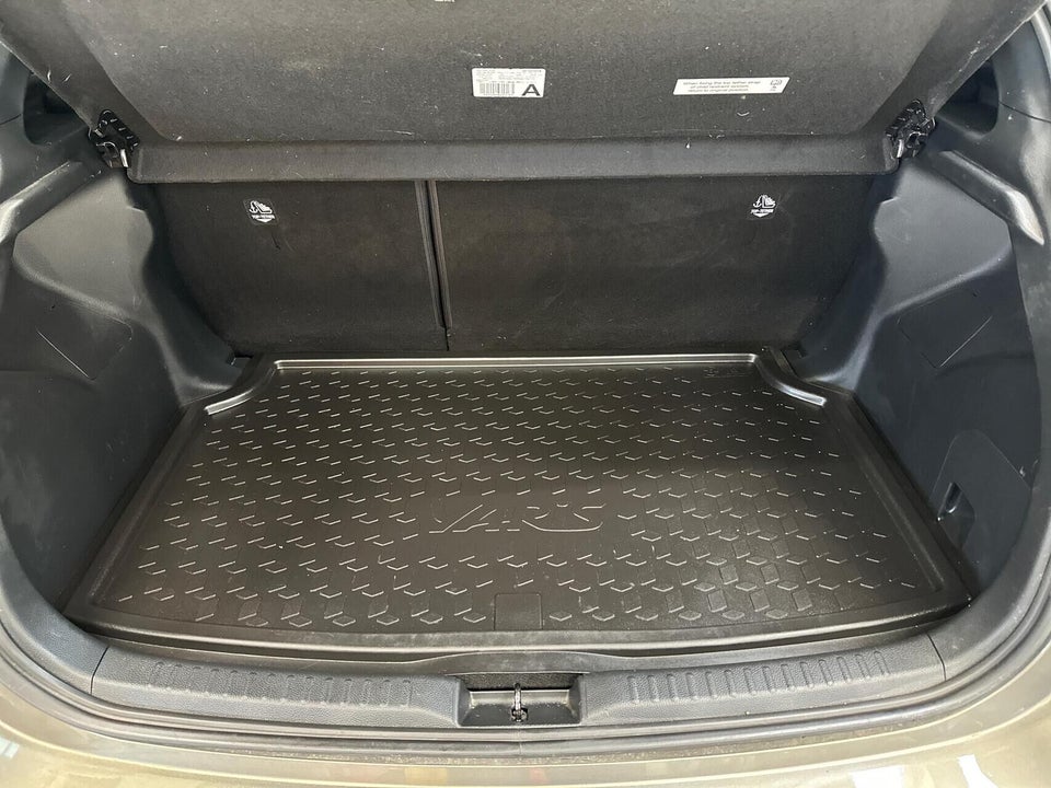 Toyota Yaris 1,5 Hybrid H3 Style e-CVT 5d