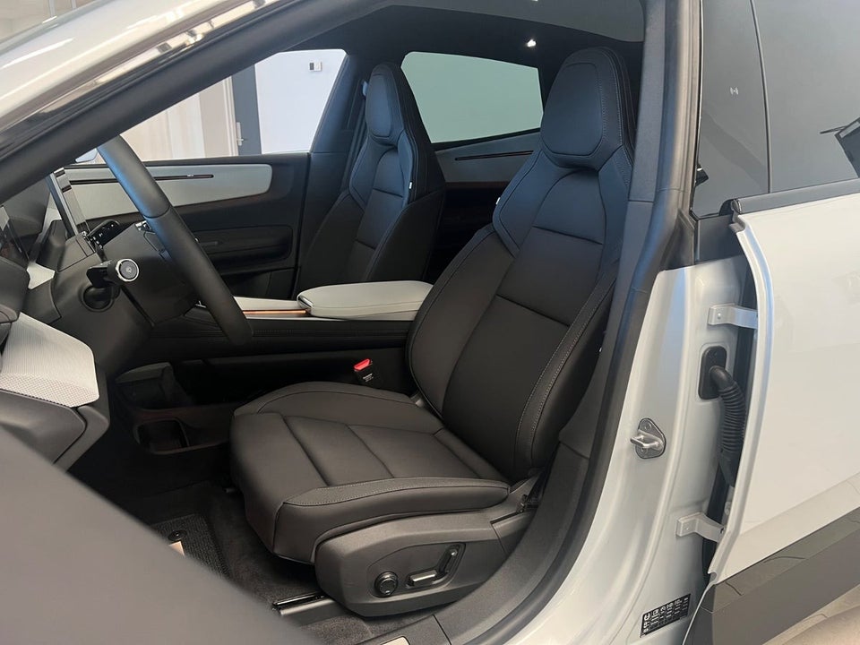 Polestar 4 Long Range AWD 5d