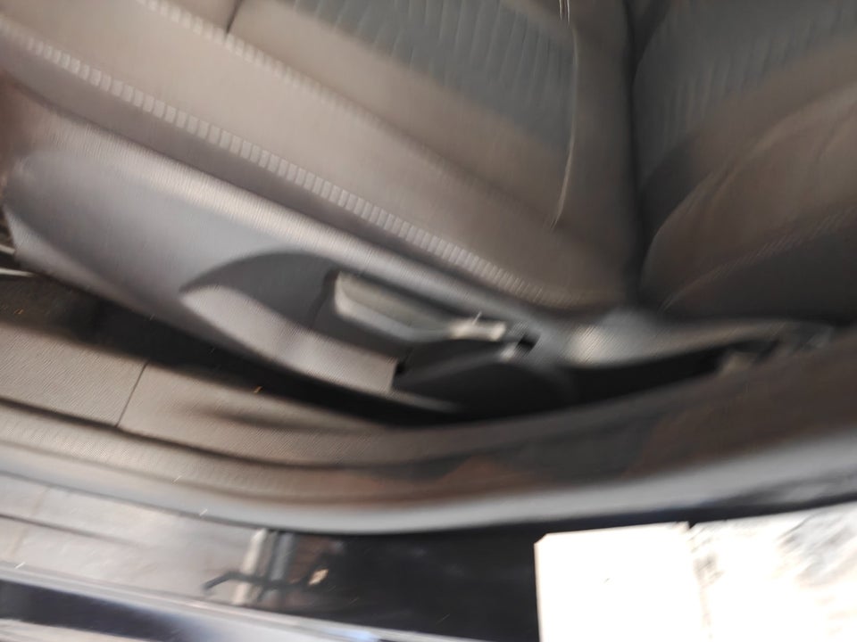Ford Fiesta 1,0 SCTi 100 Titanium 5d